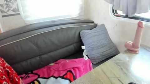 Media: eatthebooty420 Chaturbate 2025-08-24 19:37:00