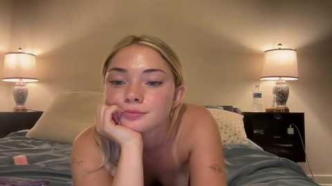 Media: alaunaa Chaturbate 2025-08-25 03:05:00