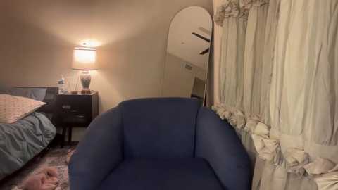Media: alaunaa Chaturbate 2025-08-25 05:10:00