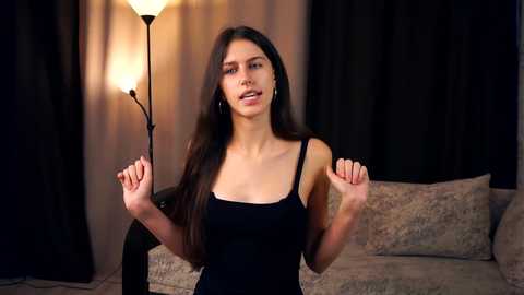 Media: cieraalstrom Chaturbate 2025-08-27 11:40:00