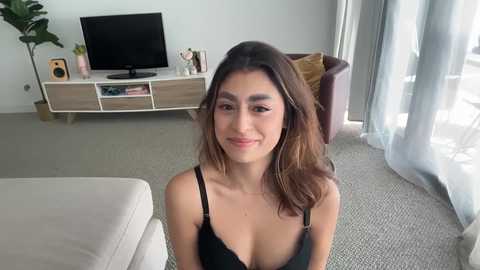 Media: sararamirezzxx Chaturbate 2025-08-28 01:23:00