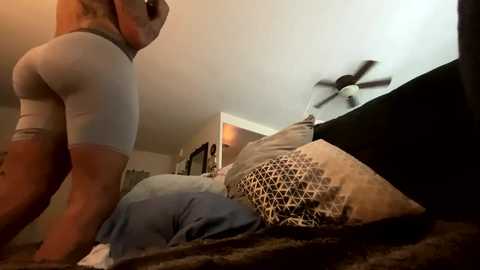 Media: soharddr Chaturbate 2025-08-28 14:16:00
