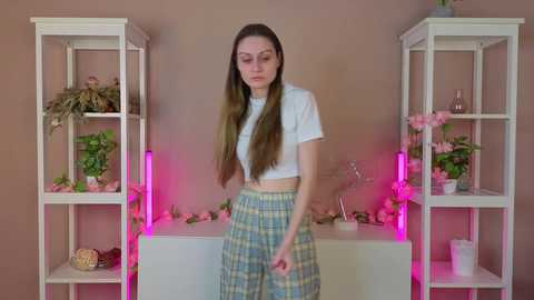 Media: sammiemirsky Chaturbate 2025-09-02 13:23:00
