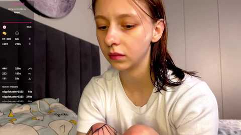 ellie_hollow