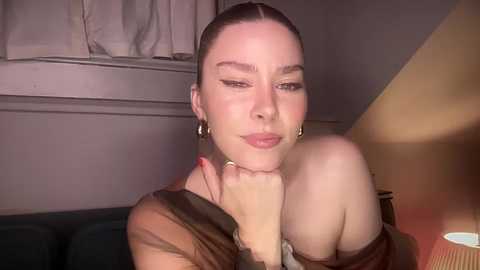 novavangogh @ chaturbate on 20250907