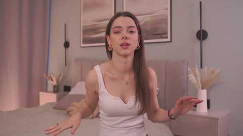 Media: tender_brownie Chaturbate 2025-09-08 12:21:00