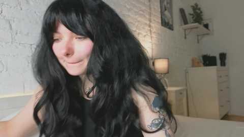 Media: vivianavivia Chaturbate 2025-09-09 20:22:00