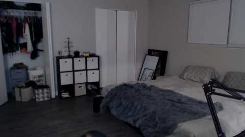 zoeemonroe