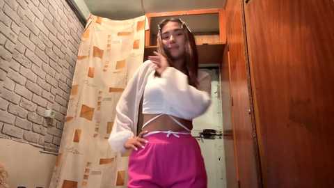 Media: claribelatienza Chaturbate 2025-09-12 15:58:00