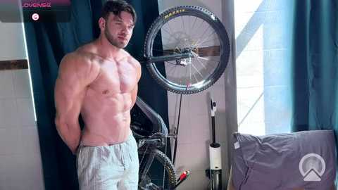 Media: ericeric507 Chaturbate 2025-09-12 08:57:00