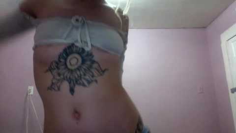 Media: madelinevalentine Chaturbate 2025-09-13 14:57:00