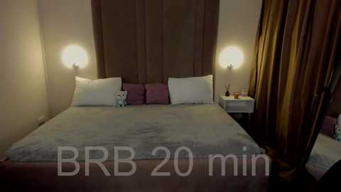 mika_bloom @ chaturbate on 20250914