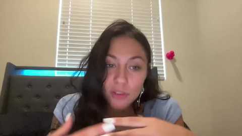 Media: roxie_v Chaturbate 2025-09-14 01:25:00