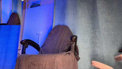 Media: rainbow_farmer_james Chaturbate 2025-09-19 19:02:00