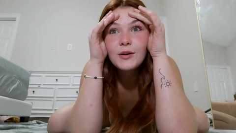 Media: aliii1123 Chaturbate 2025-09-20 03:17:00