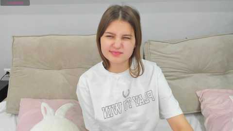 elle_ellise @ chaturbate on 20251006