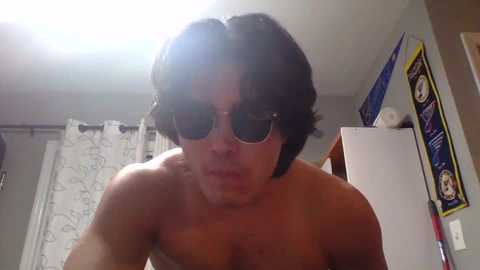 drake__wolf @ chaturbate on 20251007