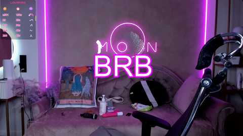 lika_moon
