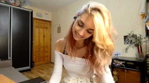 loisepadovano @ chaturbate on 20251007