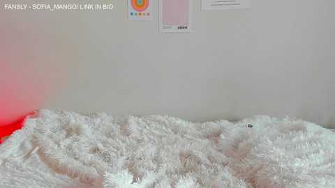 manita_misti @ chaturbate on 20251007