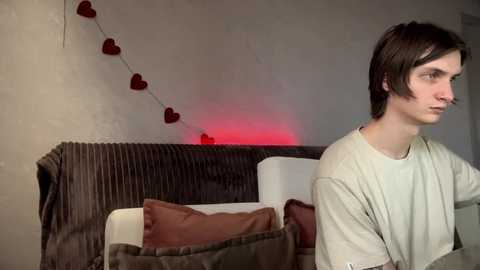 Media: amandatalk Chaturbate 2025-10-12 09:51:00