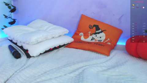 Media: superbdolls Chaturbate 2025-10-12 06:37:00