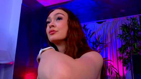 Media: hotbustybabex Chaturbate 2025-10-13 16:18:00
