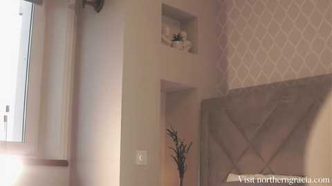 northern_gracia @ chaturbate on 20251015