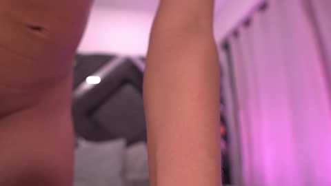 Media: vvioleta_ Chaturbate 2025-10-15 09:58:00