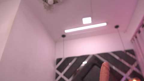 Media: vvioleta_ Chaturbate 2025-10-17 07:27:00
