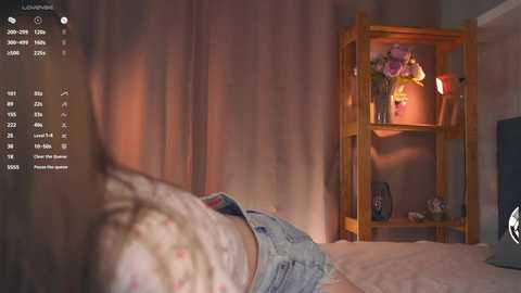 Media: cinacandy Chaturbate 2025-10-18 04:44:00