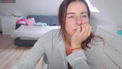 emerald_kittycat