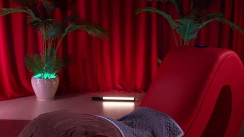 Media: kittycaitlin Chaturbate 2025-10-19 00:26:00