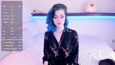 Media: alicentity Chaturbate 2025-10-20 07:17:00