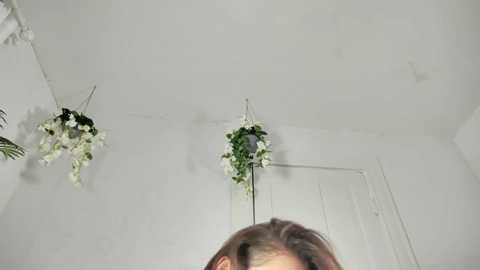 Media: littlegreekflower Chaturbate 2025-10-20 02:42:00