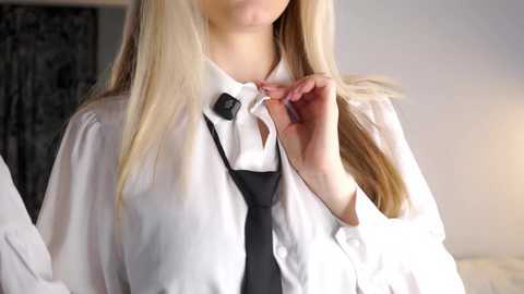 Media: emmiemurray Chaturbate 2025-10-21 07:05:00