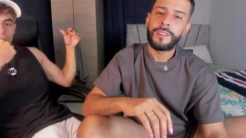 Media: dcollins_ Chaturbate 2025-10-22 13:56:00