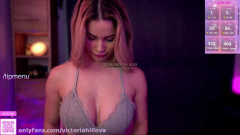 Media: victoriahillova Chaturbate 2025-10-22 08:18:00