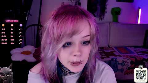 Media: _lollyshy_ Chaturbate 2025-10-24 16:00:00
