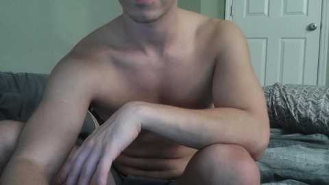Media: captain_chris8 Chaturbate 2025-10-24 04:22:00
