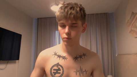 Media: fredd_xanderrs Chaturbate 2025-10-24 11:24:00