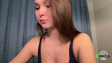 hollyextra
