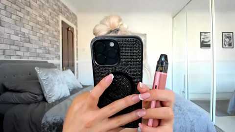 Media: jessiebella0210_ Chaturbate 2025-10-24 15:10:00