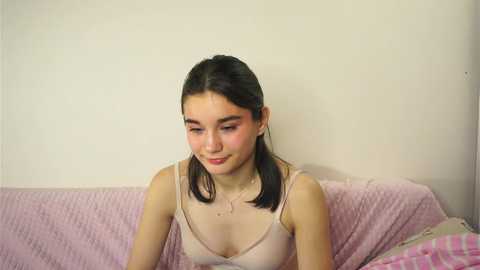 Media: lesliemillette Chaturbate 2025-10-24 01:28:00