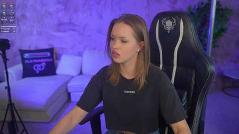 Media: bright_diamonds_054 Chaturbate 2025-10-26 16:05:00