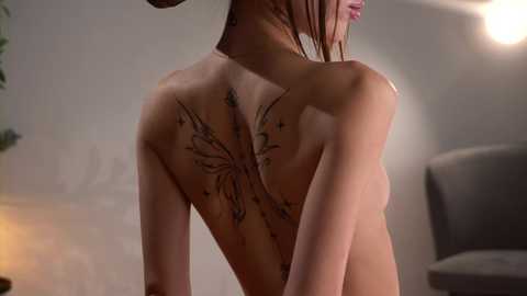 Media: shiningstarrr Chaturbate 2025-10-26 01:15:00