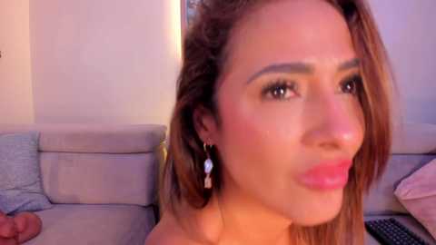 Media: sofiareyesx1 Chaturbate 2025-10-26 04:36:00