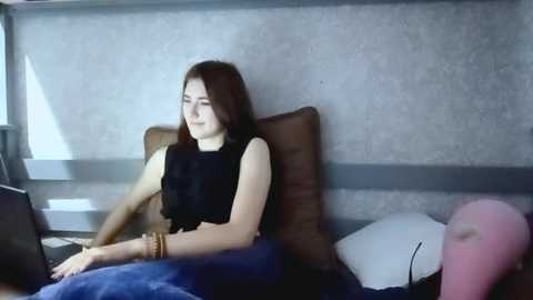 Media: tempiebunting Chaturbate 2025-10-26 09:36:00