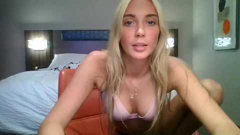 elliebellyy