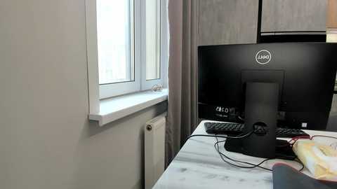 Media: molly_555 Chaturbate 2025-10-27 07:19:00